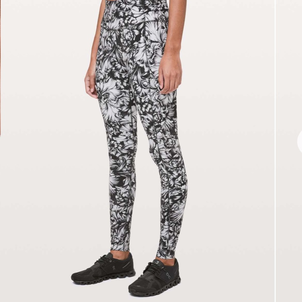 Lululemon fast and free full length 28” size 4